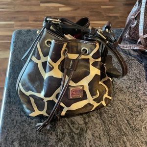 Giraffe dooney & bourke